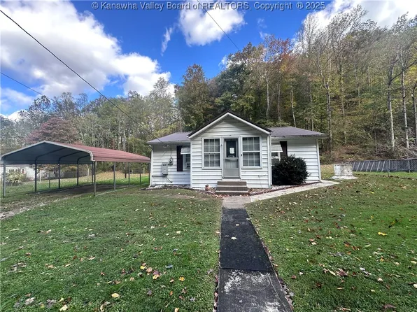 345 Stollings St, Ottawa, WV 25149