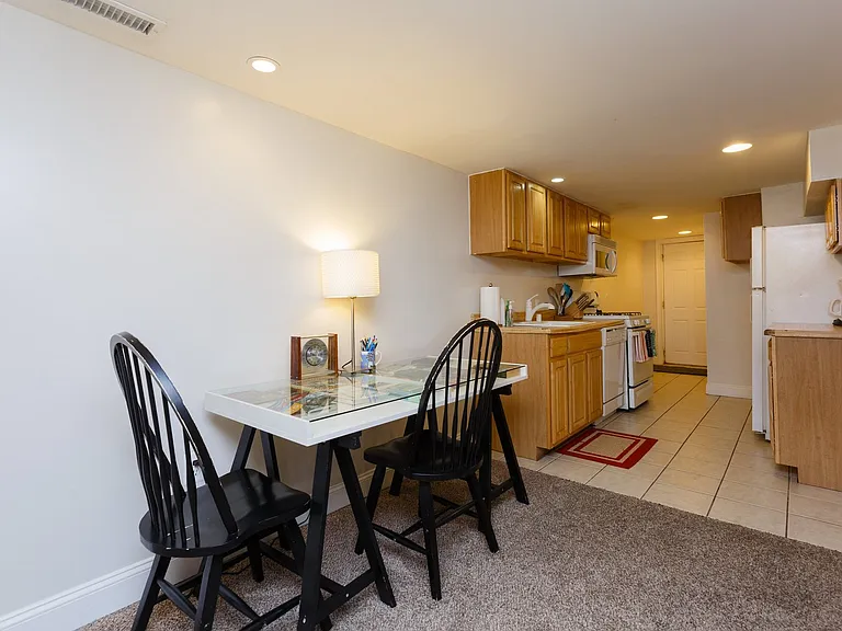 435 Manor Pl NW — Photo 13