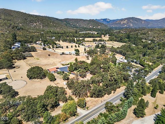 5th image of 5485 Kane Creek Rd
