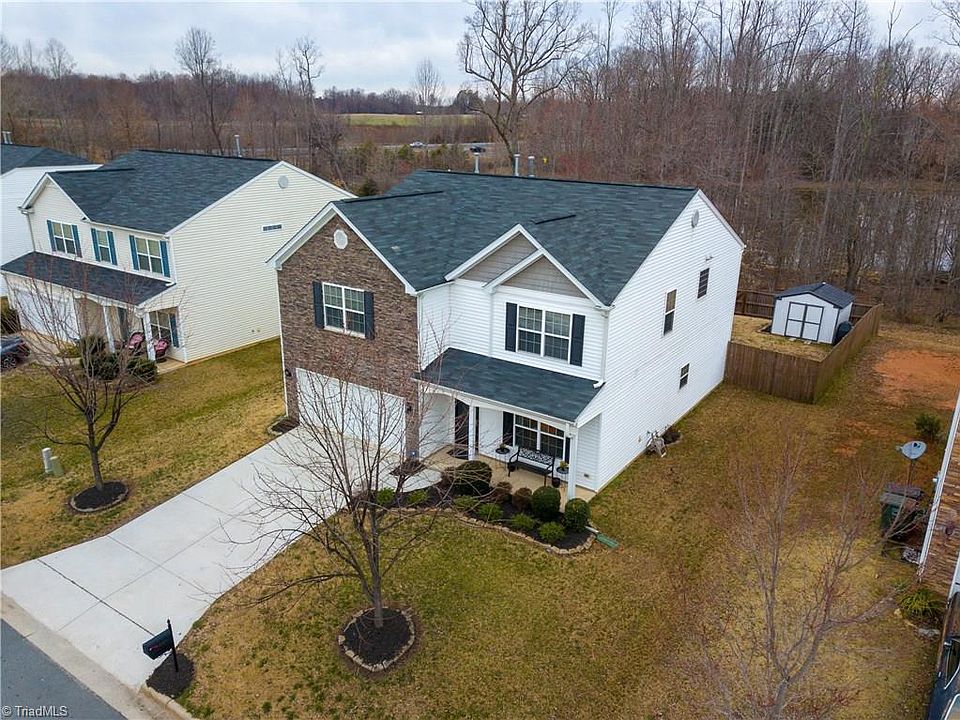 1st image of 807 Redland Dr