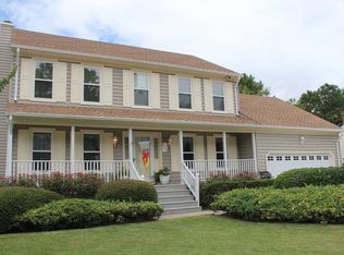 616 Madera Rd, Chesapeake, VA 23322