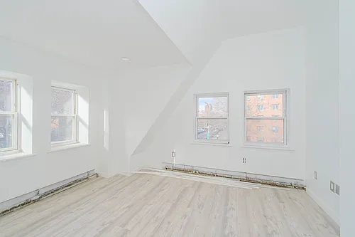 384 Lafayette Ave #1 Photo 1