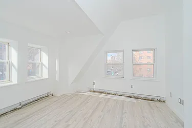 384 Lafayette Avenue, #1