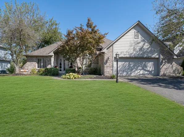 11697 Whisper Bay Ct, Carmel, IN 46033