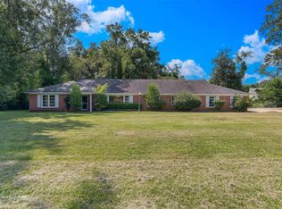 5743 Yarbrough Rd, Shreveport, LA 71119
