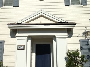 667 E Lavender Way, Azusa, CA 91702