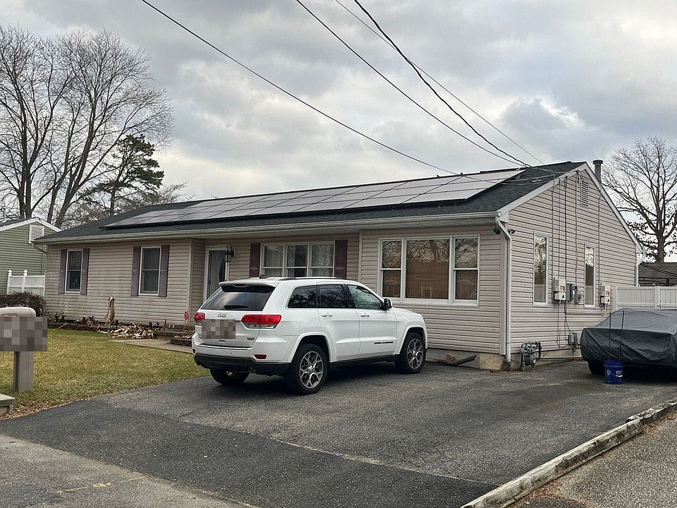 1st image of 1025 Halliard Ave