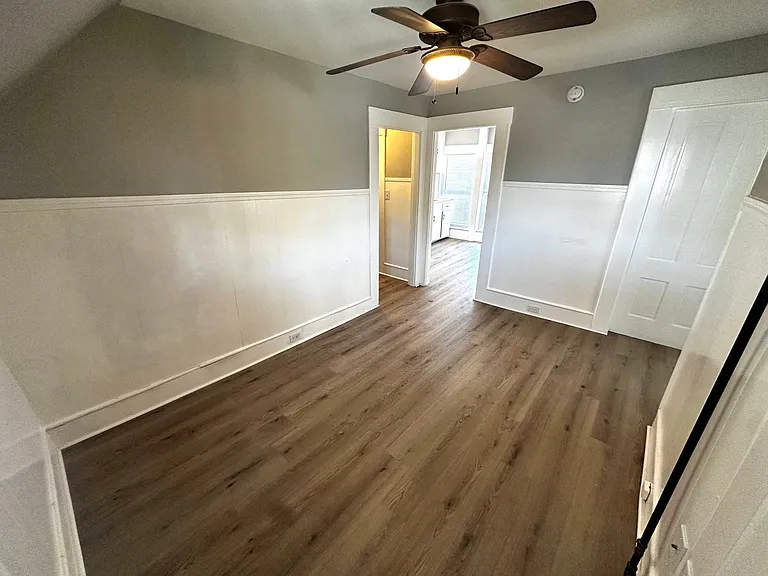 320 Lowell St #3 — Photo 8