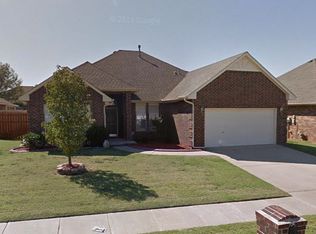 17633 Lead Ln, Edmond, OK 73012