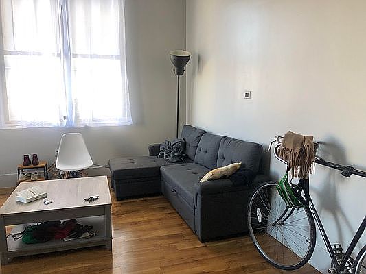 3rd image of 41 Kosciuszko St #227