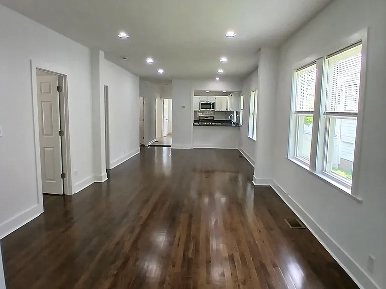 2615 N Newcastle Ave #1 — Photo 3