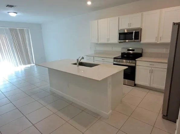 5427 Flannigan Way, Lake Worth, FL