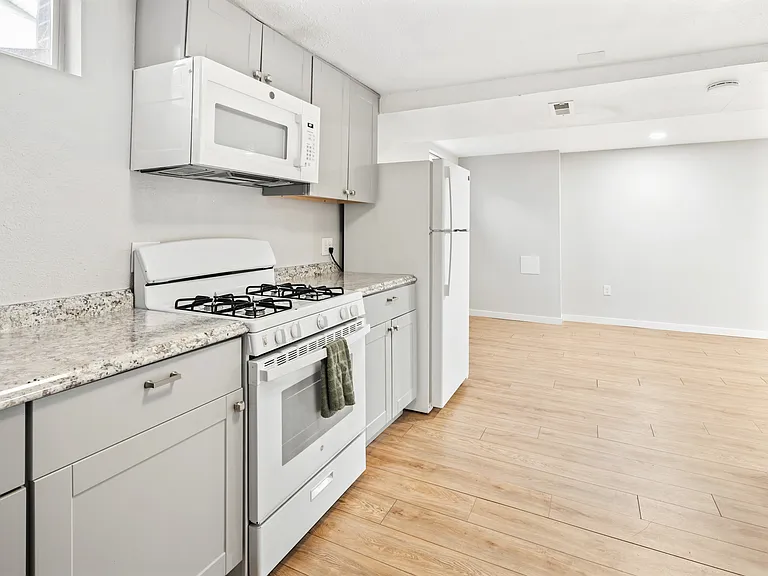 1351 S Patton Ct — Photo 21