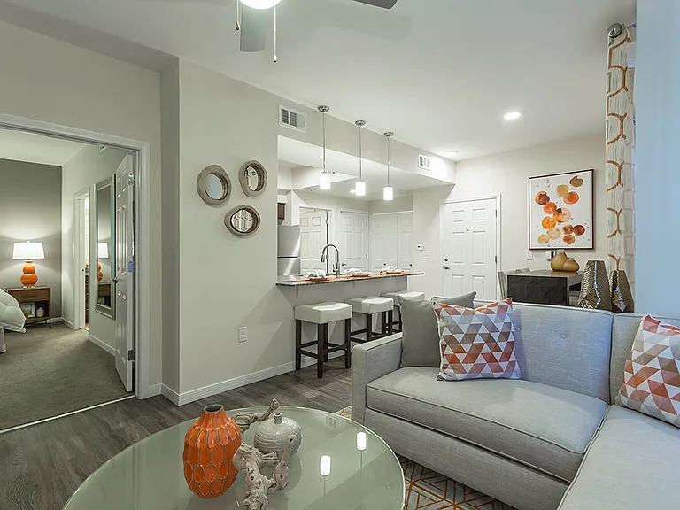 A3 751 SQ FT 1 Bed 1 Bath