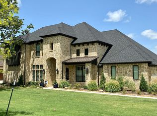301 Silver Rose Blvd, Burleson, TX 76028