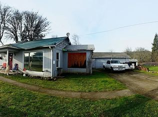 3692 Carnes Rd, Roseburg, OR 97471