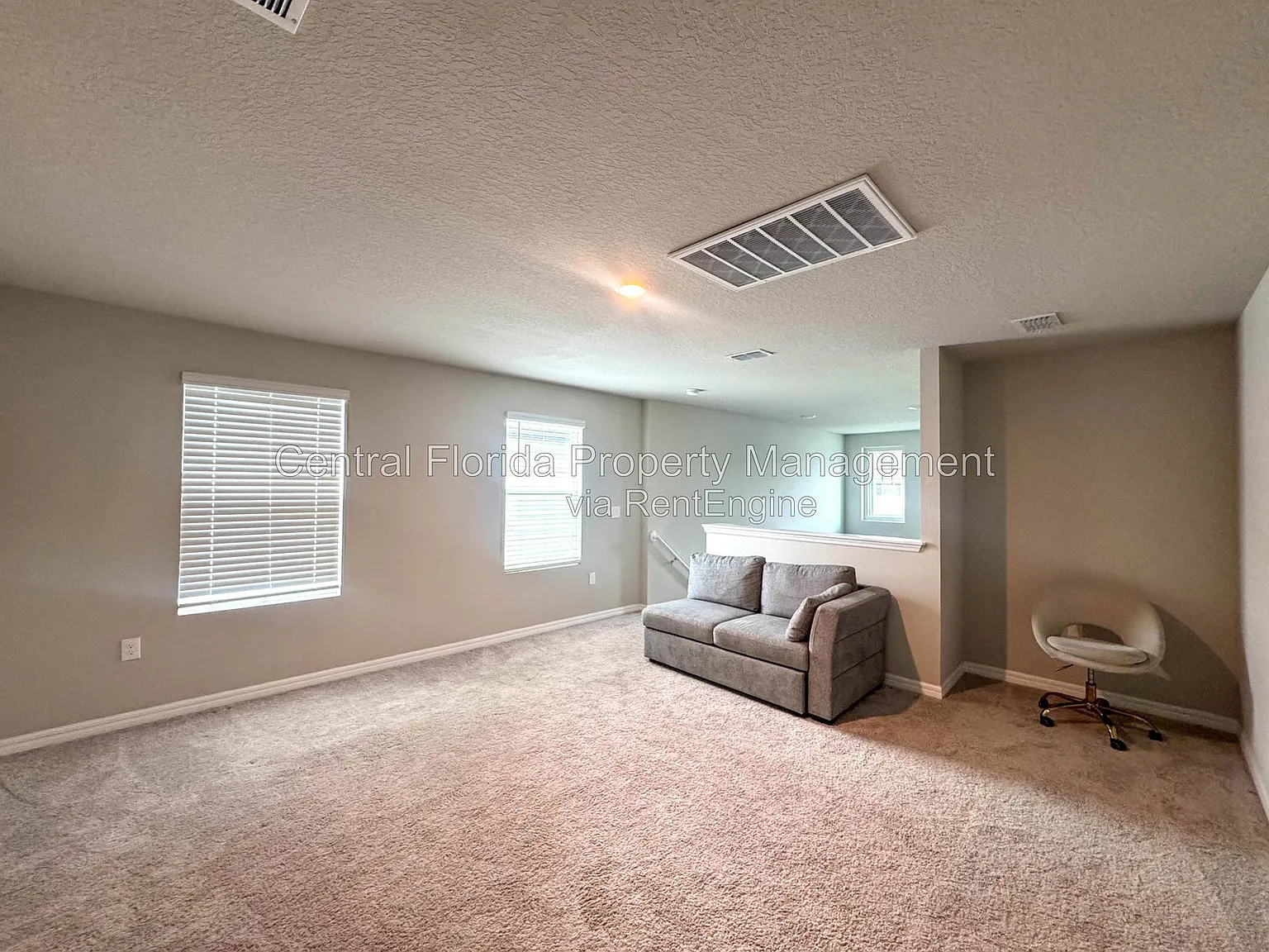 4 bed, 3.0 bath, 2730 sqft, $2,399 — Photo 2