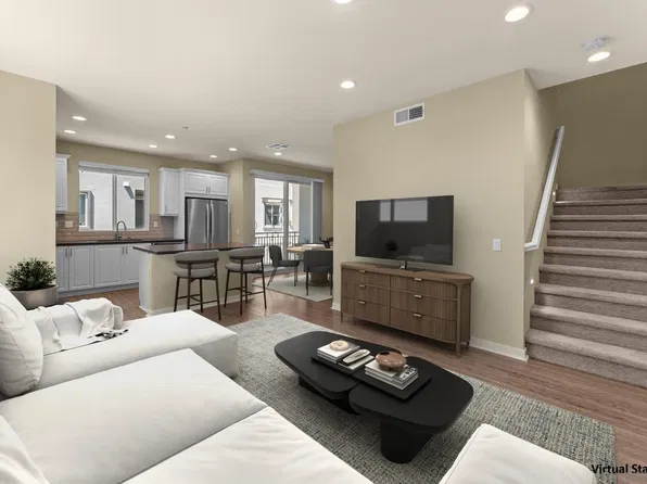 2564 S Escondido Blvd Unit 512, Escondido, CA 92025