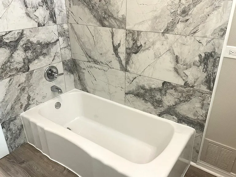 451 W New York St #1 — Photo 12