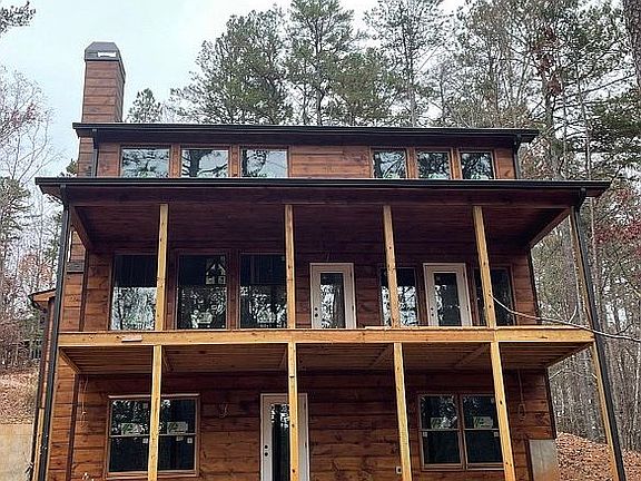 4th image of 146 Lemmon Dr