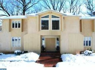 1339 Bobarn Dr, Penn Valley, PA 19072