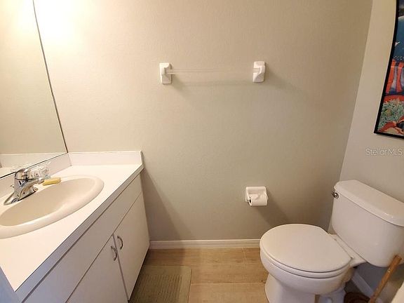 5th image of 12827 Kings Crossing Dr