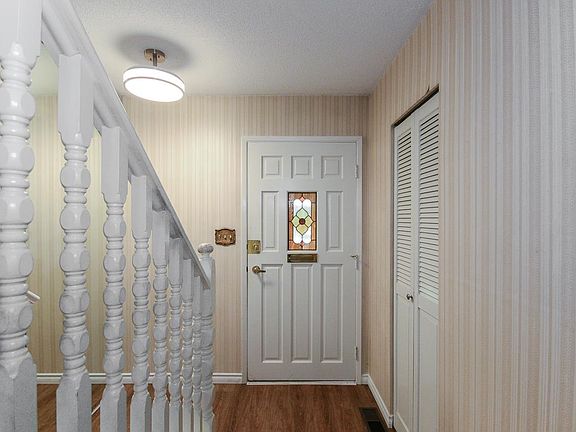 3rd image of 10771 Mortfield Rd #2