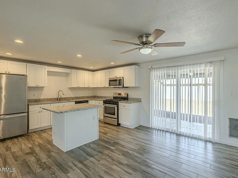 3650 E Eugie Ave — Photo 9