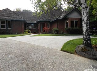 9 Fox Oaks Ct, Sacramento, CA 95831