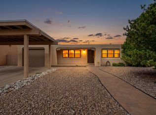 723 Guaymas Pl NE, Albuquerque, NM 87108