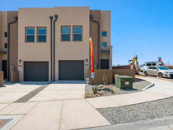 8948 Mountain Ash Ave SW, Albuquerque, NM 87121