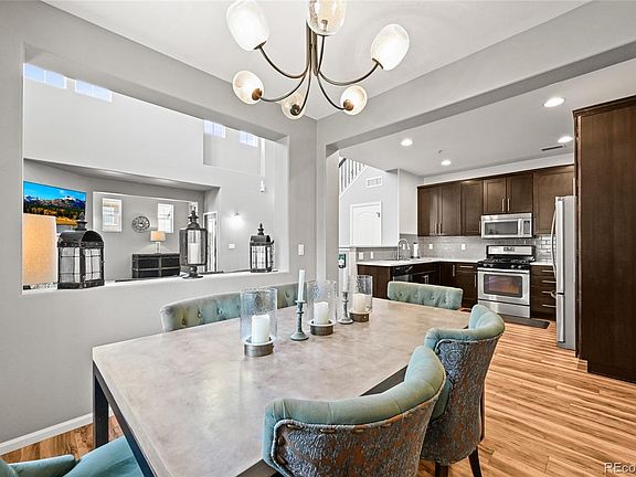 4th image of 9452 Loggia Street #C