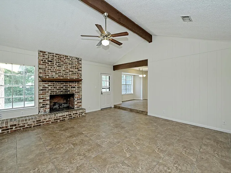 6509 Skycrest Dr — Photo 6