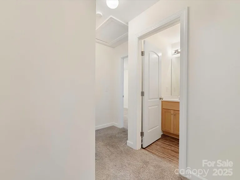 362 Hillandale St NE — Photo 6