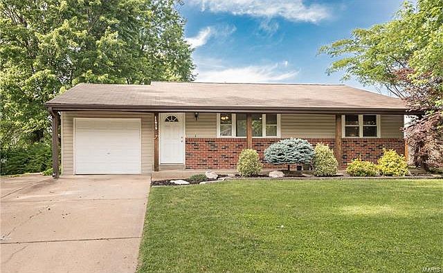 1st image of 11915 Midvale Dr