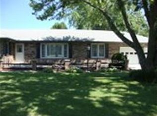20572 Lowemont Rd, Easton, KS 66020