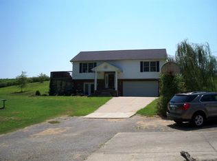 2248 Sassafras Grove Rd, Sebree, KY 42455