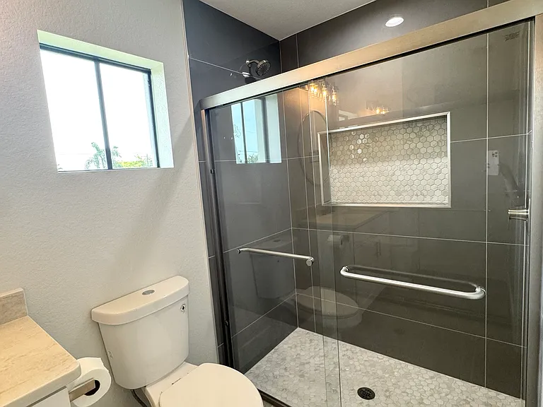 3420 Palm Dr — Photo 15