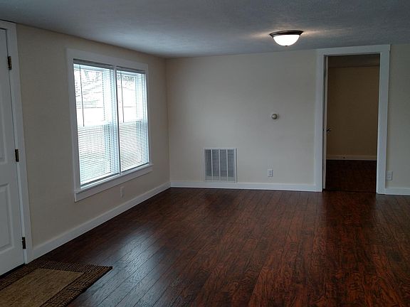 2nd image of 137 W Saint Joe St APT 1