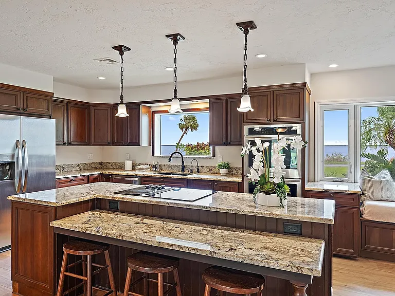 6205 S Indian River Dr — Photo 22