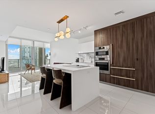 851 NE 1st Ave Unit 4100, Miami, FL 33132