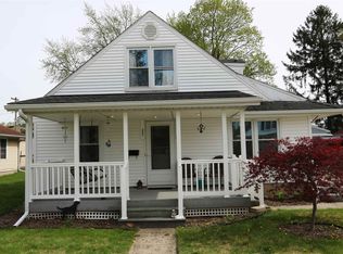 207 E Leyte Ave, Mishawaka, IN 46545