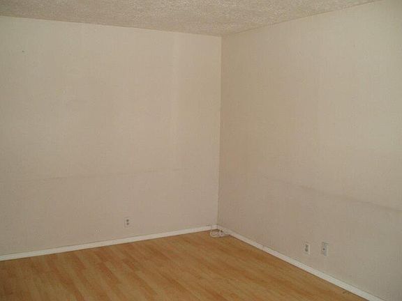 2nd image of 12400 Hardin Ct NE APT B