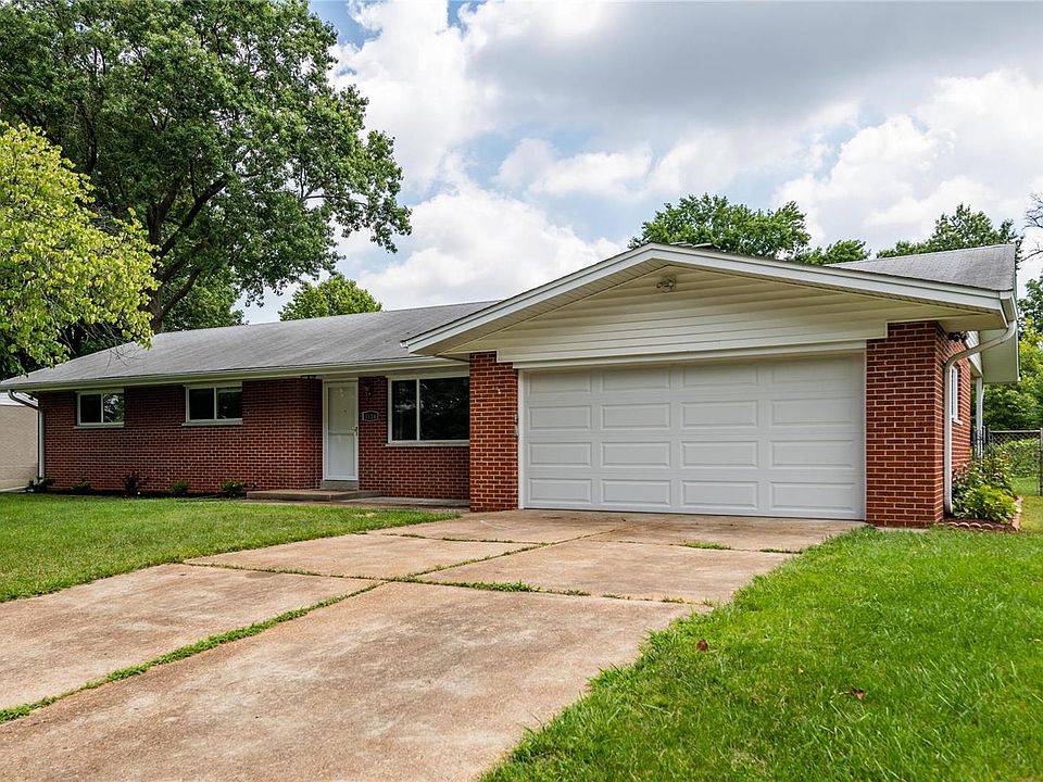1st image of 1114 Basswood Ln
