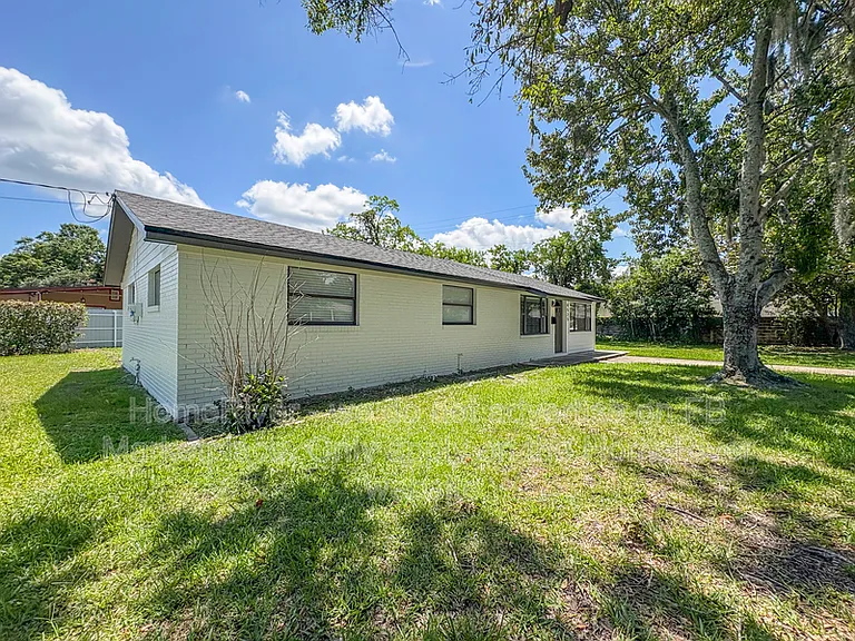 4525 Kennedy Ct — Photo 6