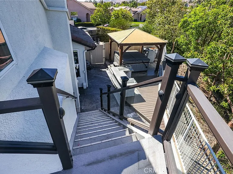 52 Touraine Pl — Photo 41