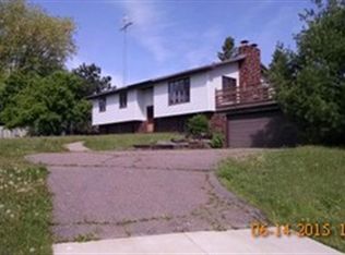 230 Hilltop Dr, Rice Lake, WI 54868