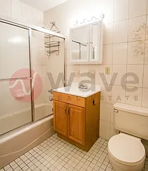 Rented by Wave Real Estate Group