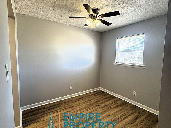 5th image of 2212 Jonathan Dr NW APT D