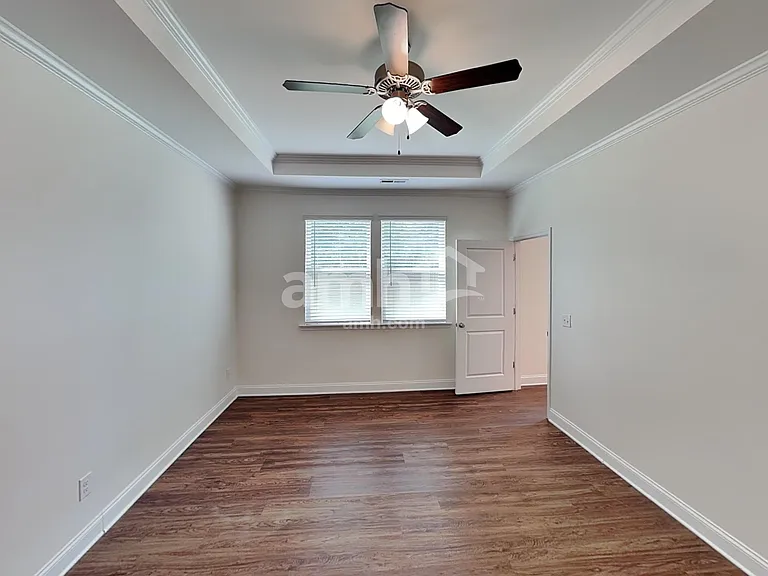 6177 Rosemore Ln — Photo 8